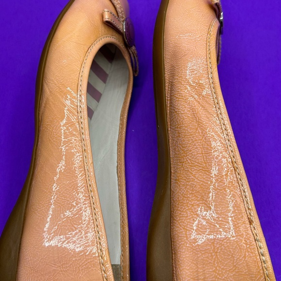 Women’s Coach Authentic Collins Patent Leather Cream Ballet Flats Size 8 1/2 - Picture 7 of 10